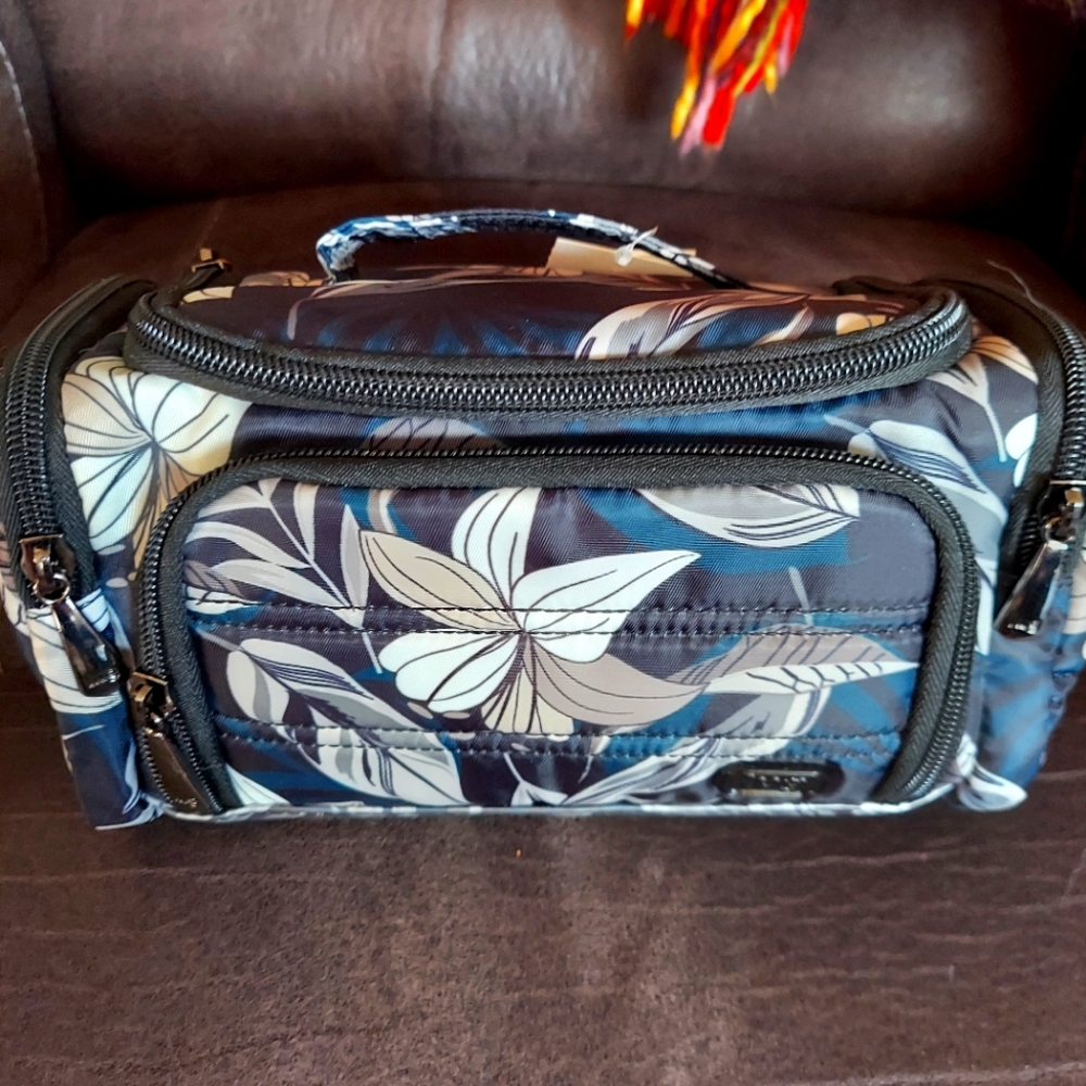 NWT Lug Mini Trolley Lily Black